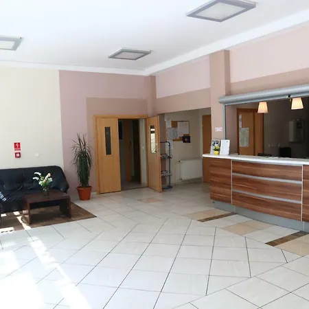 Halka Kudowa-zdroj W Gorach Resort *